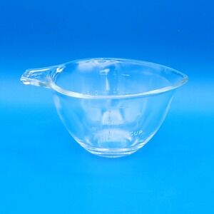 Vintage Pyrex Teardrop Clear Borosilicate Glass Measuring Cup w/ Tab Handle
